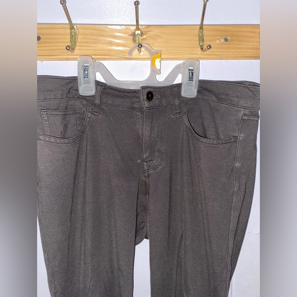 Used - Picture 4 of 8